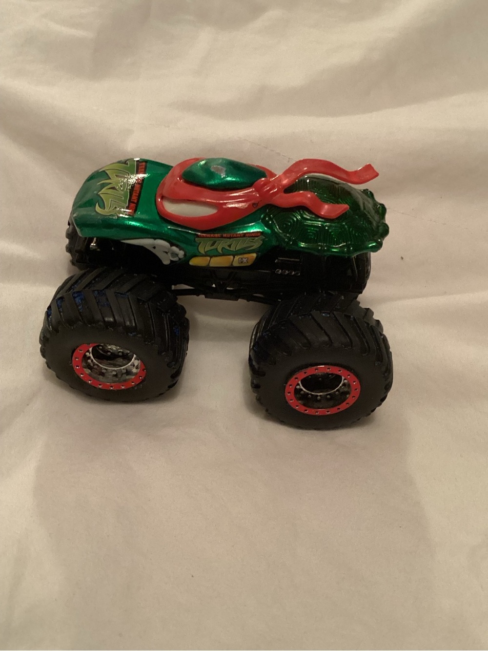 TMNT TURTLES RAPHAEL Hot Wheels MONSTER JAM SPECTRAFLAME